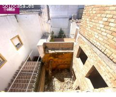 OPORTUNIDAD DE INVERSION CASA CON 5 APARTAMENTOS Y 3 PLAZAS DE GARAJE