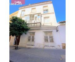 MAGNIFICA CASA EN PLENO CENTRO DE JEREZ