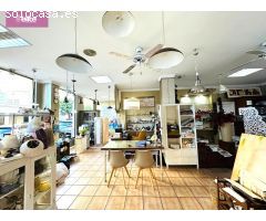 MAGNIFICO LOCAL EN EL CENTRO CON GRANDES ESCAPARATES
