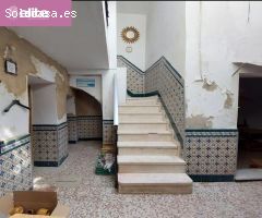 OPORTUNIDAD DE INVERSION MAGNIFICA CASA EN EL BARRIO DE SAN MIGUEL