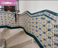 OPORTUNIDAD DE INVERSION MAGNIFICA CASA EN EL BARRIO DE SAN MIGUEL