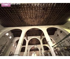 MAGNÍFICO CASCO DE BODEGA EN EL CENTRO DE JEREZ
