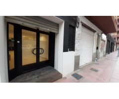 Venta de local comercial en calle Herrero