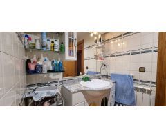 Piso en Venta en Varea, La Rioja