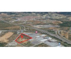 SOLAR INDUSTRIAL BIEN COMUNICADO SITUDADO EN CABANES (CASTELLON)