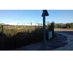 SOLAR INDUSTRIAL BIEN COMUNICADO SITUDADO EN CABANES (CASTELLON)
