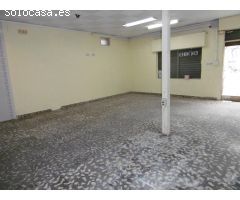 LOCAL COMERCIAL CON MUCHA FACHADA