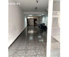 LOCAL COMERCIAL ACONDICIONADO Y CENTRICO EN ALQUILER