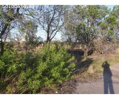 TERRENO EN VENTA ENTRE MONTALBA Y VALL DALBA CON VISTAS Y POSIBILIDAD LUZ Y AGUA