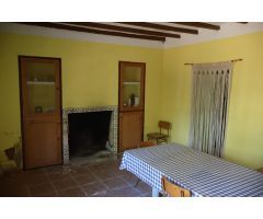 MASIA EN VILAFAMES CON TERRENO