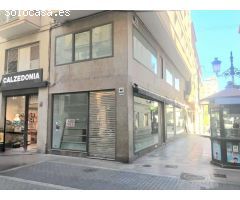 Impresionante local comercial esquinero en el centro de Castellón