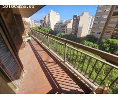 ESPECTACULAR VIVIENDA EN LA AVENIDA REY DON JAIME