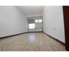 Piso en Venta en La Almunia de Doña Godina, Zaragoza