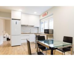 VIVIENDA DE 4 DORMITORIOS SE ALQUILA COMPLETA O POR HABITACIONES