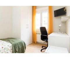 VIVIENDA DE 4 DORMITORIOS SE ALQUILA COMPLETA O POR HABITACIONES
