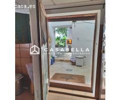 Casa de Pueblo en Venta en Pinet, Valencia