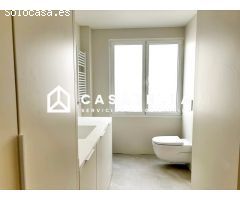 Piso en Venta en Valencia de las Torres, Valencia