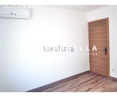Piso en Venta en Valencia de las Torres, Valencia