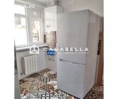 Piso en Venta en Valencia de las Torres, Valencia