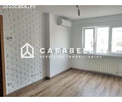 Piso en Venta en Valencia de las Torres, Valencia