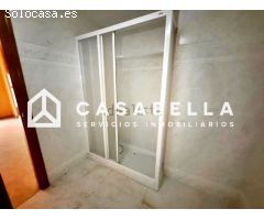 Piso en Venta en Valencia de las Torres, Valencia