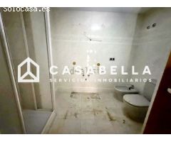 Piso en Venta en Valencia de las Torres, Valencia