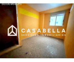 Piso en Venta en Valencia de las Torres, Valencia