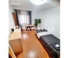 Piso en Venta en Valencia de las Torres, Valencia