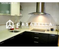Piso en Venta en Valencia de las Torres, Valencia