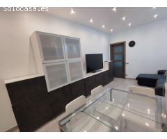 Acogedor apartamento reformado a pocos pasos de la Sagrada Familia