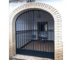 BONITO  CHALET CON PARCELA EN VILLARUBIA DE CÓRDOBA
