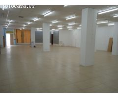 AMPLIO Y CENTRICO LOCAL COMERCIAL EN ALQUILER BOIRO