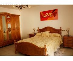 AMPLIA VIVIENDA EN VENTA, CON EXTERIOR.