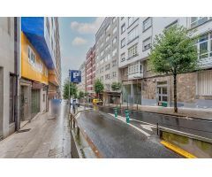 LOCAL COMERCIAL EN SANTIAGO DE COMPOSTELA