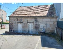 CASA PARA REFORMAR A UN PASO DEL CENTRO DE RIBEIRA