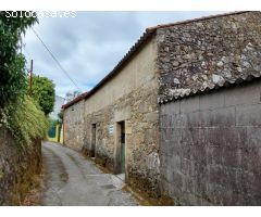 SE VENDE CASA PARA REFORMAR EN BOIRO CON LOCAL COMERCIAL