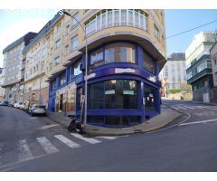 SE VENDE CONJUNTO DE 3 PLANTAS CÉNTRICO EN RIBEIRA