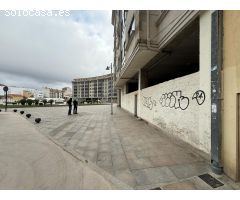 Local Comercial en Ribeira zona Plaza de España