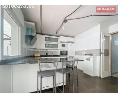 PISO EN EL CENTRO DE BOIRO DE 3 HABITACIONES
