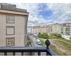 VIVE EN PRIMERA LÍNEA: ESPACIO, LUZ Y COMODIDAD A UN PASO DE LA PLAYA DE SILGAR EN SANXENXO