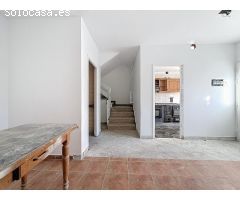 VIVIENDA PARA VIVIR UNA FAMILIA - 3 DORMITORIOS