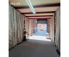 ¡Oportunidad Única! Práctico almacén a pie de calle en la mejor ubicación de La Bordeta.