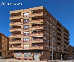 EXCELENTE PISO DE 4 HABITACIONES EN ALMENAR CON PLAZA DE PARQUING Y TRASTERO