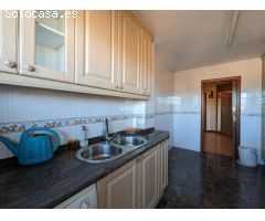 EXCELENTE PISO DE 4 HABITACIONES EN ALMENAR CON PLAZA DE PARQUING Y TRASTERO
