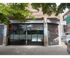 AMPLIO LOCAL COMERCIAL A PIE DE CALLE EN DRA CASTELLS