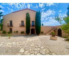 Exclusiva finca con masía, hotel, bodegas y 83 ha de terreno en el Priorat