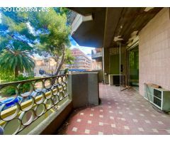 Amplio piso en el centro de Tortosa a reformar