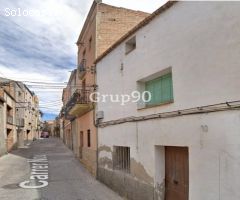 ¡CASA DE PUEBLO EN CERVERA CON GRAN POTENCIAL!