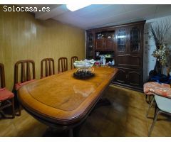 ¡Descubre esta casa de 3 plantas en el centro de Rosselló!