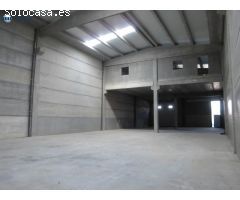 Nave Industrial en el polígono de Cervera, Oportunidad Única !!